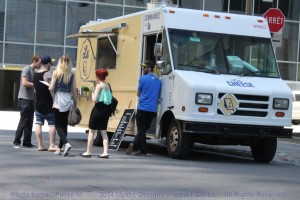 Montreal Food Trucks - Le Cheese Truck (2014)