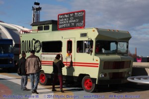 Montreal Food Trucks - Le Quai Roulant